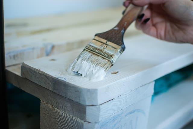 DIY Pallet Furniture: Avoid Common Buying Mistakes