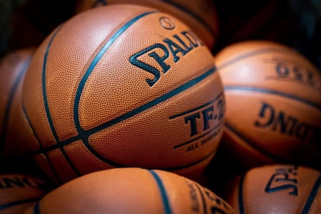 Guide d'Achat des Entraîneurs Légendaires de Basketball