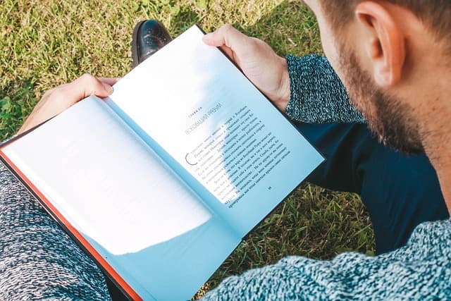Essential Self-Help Books for Personal Growth